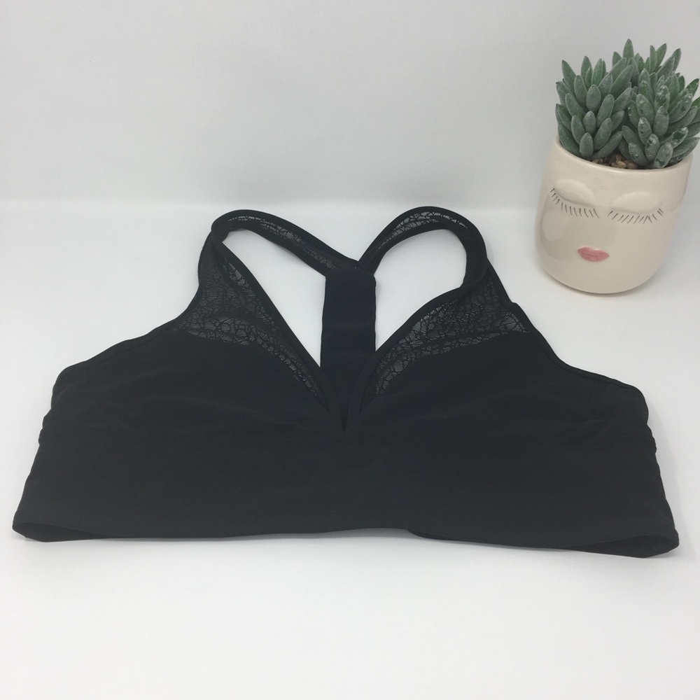 🎈🎈SOLD🎈🎈Lululemon Athletic Bra